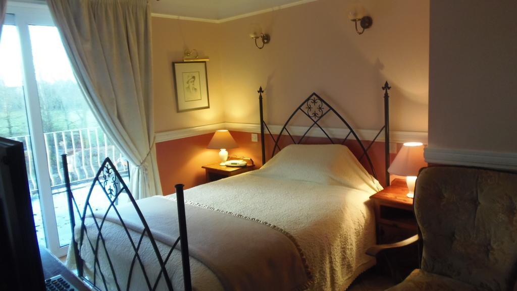 Caheroyn House Bed & Breakfast Athenry Room photo